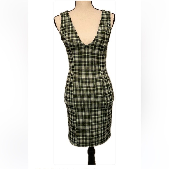 ASOS Womens Plaid Sleeveless Mini Green Black New Dress size 4 - Picture 1 of 15